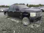 2007 Chevrolet Silverado 1500 LTZ with VIN 2GCEK13M671558499, listed as a Copart auction lot 80894955 with 195,644 mi miles and Salvage title. Bid and sale history available at DreamBid. Image 4.