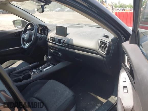 ✅ 2016 Mazda 3 i Touring • VIN: JM1BM1W76G1338076 • Lot: 42472402. Listed on IAAI with 170,653 mi. Free auction sales archive from the USA and detailed vehicle history report at DreamBid. Image 5.