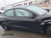 ✅ 2021 Tesla Model 3 Performance • VIN: 5YJ3E1EC1MF991868 • Lot: 41933099. Wystawiony na IAAI z przebiegiem 59 537 mil. Bezpłatny archiwum sprzedaży aukcyjnych z USA i szczegółowy raport historii pojazdu na DreamBid. Zdjęcie 14.