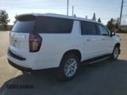 ✅ 2023 Chevrolet Suburban Premier • VIN: 1GNSCFKD2PR449843 • Lot: 70360485. Wystawiony na Copart z przebiegiem 46 506 mil. Bezpłatny archiwum sprzedaży aukcyjnych z USA i szczegółowy raport historii pojazdu na DreamBid. Zdjęcie 3.
