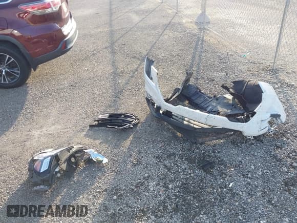 ✅ 2022 GMC Terrain SLE • VIN: 3GKALMEV2NL133896 • Lot: 43504957. Listed on IAAI with 54,751 mi. Free auction sales archive from the USA and detailed vehicle history report at DreamBid. Image 12.