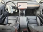 ✅ 2018 Tesla Model 3 Long Range Battery • VIN: 5YJ3E1EB9JF073515 • Lot: 91495055. Wystawiony na Copart z przebiegiem 49 284 mil. Bezpłatny archiwum sprzedaży aukcyjnych z USA i szczegółowy raport historii pojazdu na DreamBid. Zdjęcie 8.