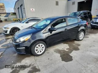 ✅ 2017 Kia Rio LX • VIN: KNADM4A33H6105269 • Lot: 87440015. Wystawiony na Copart z przebiegiem 60 157 mil. Bezpłatny archiwum sprzedaży aukcyjnych z USA i szczegółowy raport historii pojazdu na DreamBid. Zdjęcie 1.