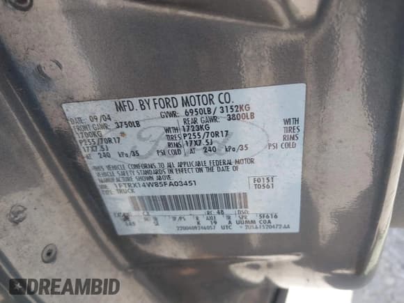 ✅ 2005 Ford F-150 STX • VIN: 1FTRX14W85FA03451 • Lot: 42618963. Listed on IAAI with 185,271 mi. Free auction sales archive from the USA and detailed vehicle history report at DreamBid. Image 9.