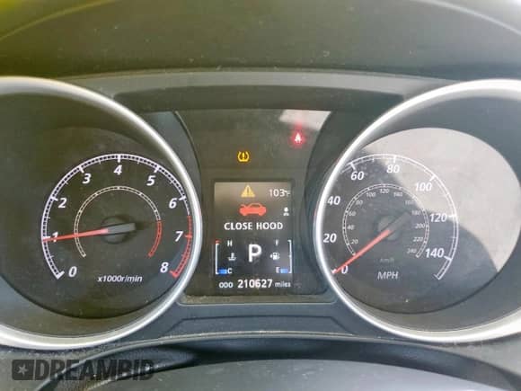 2013 Mitsubishi Outlander ES z VIN 4A4AR3AU7DE002388, wystawiony jako Copart lot #71191145 z przebiegiem 210 627 mil mil oraz Szkoda całkowita • Salvage title. Historia ofert i sprzedaży dostępna na DreamBid. Obrazek 9.
