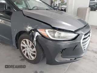 2018 Hyundai Elantra SE с VIN 5NPD74LF9JH324833, выставлен на аукционе IAAI как лот 43339092 с пробегом 144 896 миль миль и . История ставок и продаж доступна на DreamBid. Изображение 6.