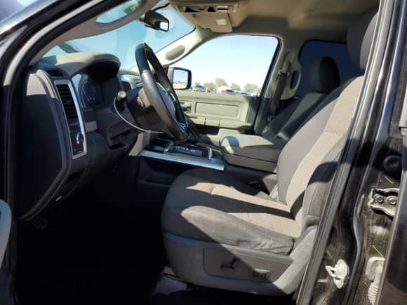 2010 Dodge 1500 Laramie с VIN 1D7RV1CT0AS130618, выставлен на аукционе Copart как лот 79743384 с пробегом 191 528 миль миль и Чистый • Clean title. История ставок и продаж доступна на DreamBid. Изображение 7.