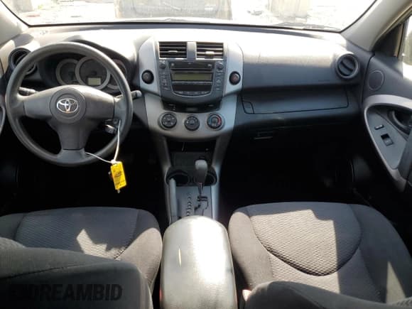 ✅ 2008 Toyota RAV4 Sport • VIN: JTMZD32V286079881 • Lot: 53948995. Listed on Copart with 174,991 mi. Free auction sales archive from the USA and detailed vehicle history report at DreamBid. Image 8.