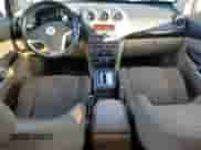 2008 Saturn VUE XR z VIN 3GSDL73728S556278, wystawiony jako Copart lot #41661825 z przebiegiem 105 056 mil mil oraz Szkoda całkowita • Salvage title. Historia ofert i sprzedaży dostępna na DreamBid. Obrazek 8.