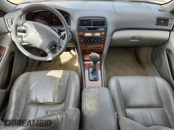 ✅ 2000 Lexus ES 300 • VIN: JT8BF28G5Y0277239 • Lot: 89916145. Wystawiony na Copart z przebiegiem 280 303 mil. Bezpłatny archiwum sprzedaży aukcyjnych z USA i szczegółowy raport historii pojazdu na DreamBid. Zdjęcie 8.