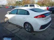 ✅ 2020 Hyundai Ioniq Blue • VIN: KMHC65LC0LU239135 • Lot: 41493510. Wystawiony na IAAI z przebiegiem Nie podano. Bezpłatny archiwum sprzedaży aukcyjnych z USA i szczegółowy raport historii pojazdu na DreamBid. Zdjęcie 3.