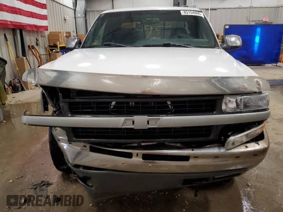 2000 Chevrolet Silverado 1500 LS with VIN 2GCEK19T7Y1274900, listed as a Copart auction lot 85154095 with 180,090 mi miles and Clean title. Bid and sale history available at DreamBid. Image 5.