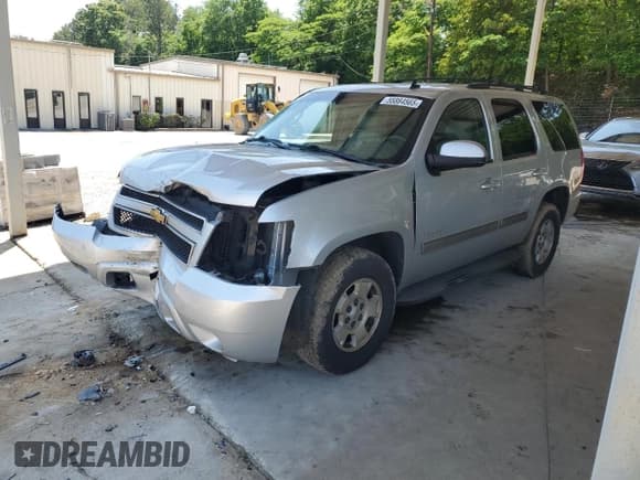 ✅ 2013 Chevrolet Tahoe LT • VIN: 1GNSCBE09DR311858 • Лот: 55884565. Опубликован ранее на Copart с пробегом 280 063 миль. Бесплатный доступ к архиву аукционных продаж из США и подробный отчёт об истории автомобиля на DreamBid. Изображение 1.