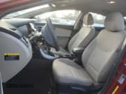 ✅ 2016 Hyundai Elantra SE • VIN: 5NPDH4AE8GH792746 • Lot: 90943465. Wystawiony na Copart z przebiegiem 92 384 mil. Bezpłatny archiwum sprzedaży aukcyjnych z USA i szczegółowy raport historii pojazdu na DreamBid. Zdjęcie 7.