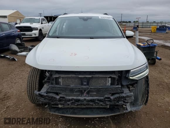 ✅ 2022 Volkswagen Tiguan S • VIN: 3VV0B7AX5NM012441 • Lot: 85072885. Wystawiony na Copart z przebiegiem 48 413 mil. Bezpłatny archiwum sprzedaży aukcyjnych z USA i szczegółowy raport historii pojazdu na DreamBid. Zdjęcie 5.