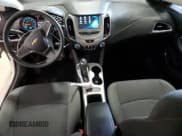 ✅ 2017 Chevrolet Cruze LS • VIN: 1G1BC5SMXH7122910 • Lot: 61137643. Listed on Copart with 58,626 mi. Free auction sales archive from the USA and detailed vehicle history report at DreamBid. Image 8.