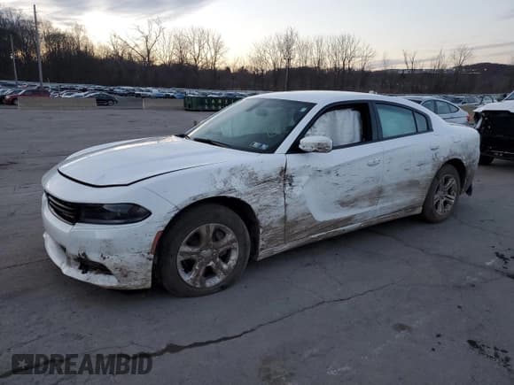 ✅ 2022 Dodge Charger SXT • VIN: 2C3CDXBG1NH162294 • Lot: 92995295. Listed on Copart with 33,351 mi. Free auction sales archive from the USA and detailed vehicle history report at DreamBid. Image 1.
