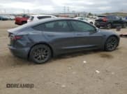 ✅ 2018 Tesla Model 3 Long Range Battery • VIN: 5YJ3E1EB8JF104298 • Lot: 85389055. Wystawiony na Copart z przebiegiem 107 774 mil. Bezpłatny archiwum sprzedaży aukcyjnych z USA i szczegółowy raport historii pojazdu na DreamBid. Zdjęcie 3.