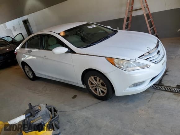✅ 2013 Hyundai Sonata GLS • VIN: 5NPEB4AC7DH756918 • Lot: 56680644. Listed on Copart with 153,274 mi. Free auction sales archive from the USA and detailed vehicle history report at DreamBid. Image 4.