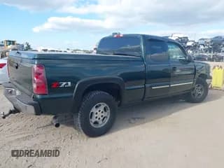 ✅ 2003 Chevrolet Silverado 1500 LS • VIN: 2GCEK19T731102777 • Lot: 43488527. Wystawiony na IAAI z przebiegiem 112 425 mil. Bezpłatny archiwum sprzedaży aukcyjnych z USA i szczegółowy raport historii pojazdu na DreamBid. Zdjęcie 4.