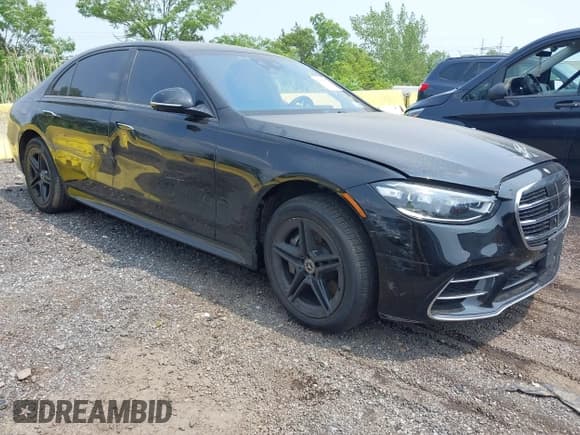 ✅ 2023 Mercedes-Benz S 500 • VIN: W1K6G6DB2PA174201 • Лот: 42464841. Опубликован ранее на IAAI с пробегом 17 669 миль. Бесплатный доступ к архиву аукционных продаж из США и подробный отчёт об истории автомобиля на DreamBid. Изображение 1.