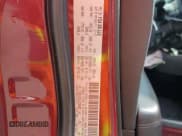 ✅ 2018 Dodge Durango GT • VIN: 1C4RDHDG2JC239695 • Лот: 85082885. Опубликован ранее на Copart с пробегом 101 658 миль. Бесплатный доступ к архиву аукционных продаж из США и подробный отчёт об истории автомобиля на DreamBid. Изображение 13.