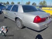 ✅ 2004 Mercury Grand Marquis GS • VIN: 2MEFM74W24X601454 • Lot: 43465161. Wystawiony na IAAI z przebiegiem 80 898 mil. Bezpłatny archiwum sprzedaży aukcyjnych z USA i szczegółowy raport historii pojazdu na DreamBid. Zdjęcie 3.