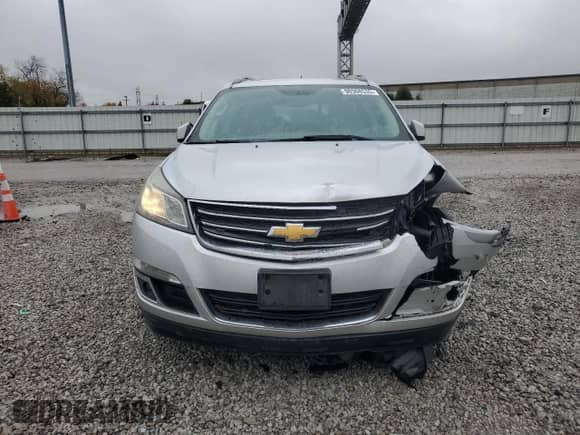 2017 Chevrolet Traverse LT with VIN 1GNKRGKD3HJ158627, listed as a Copart auction lot 90368535 with 189,059 mi miles and Salvage title. Bid and sale history available at DreamBid. Image 5.