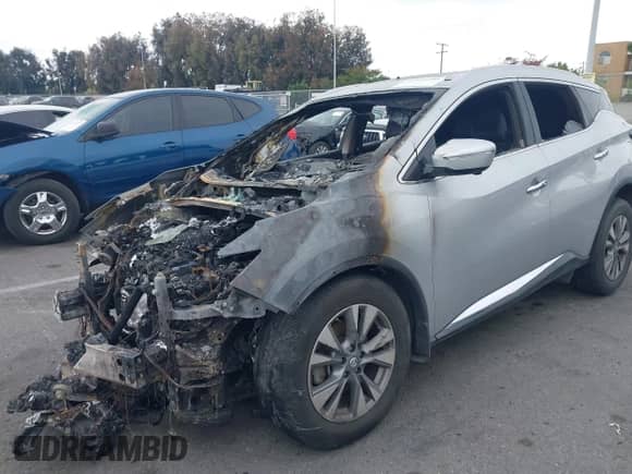 2015 Nissan Murano Platinum with VIN 5N1AZ2MG0FN236491, listed as a IAAI auction lot 42184104 with Not provided miles and . Bid and sale history available at DreamBid. Image 2.