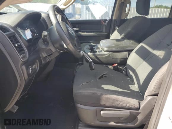 ✅ 2019 Ram 3500 Tradesman • VIN: 3C63RRGL0KG715972 • Lot: 65523955. Listed on Copart with 151,459 mi. Free auction sales archive from the USA and detailed vehicle history report at DreamBid. Image 7.