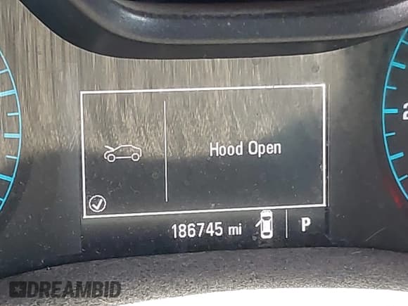 ✅ 2018 Chevrolet Colorado 2WD Work Truck • VIN: 1GCGSBEA8J1228460 • Lot: 42070574. Listed on IAAI with 186,745 mi. Free auction sales archive from the USA and detailed vehicle history report at DreamBid. Image 7.