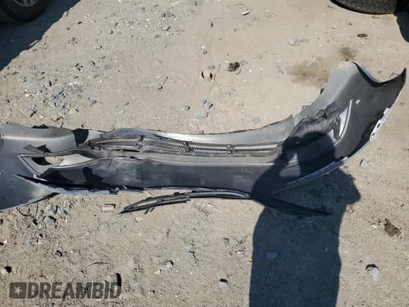 ✅ 2003 Hyundai Sonata GLS • VIN: 5NPEB4AC3DH606675 • Lot: 71525835. Listed on Copart with 116,624 mi. Free auction sales archive from the USA and detailed vehicle history report at DreamBid. Image 12.