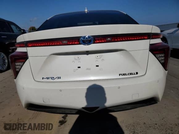 ✅ 2017 Toyota Mirai • VIN: JTDBVRBD0HA001024 • Лот: 92508925. Опубликован ранее на Copart с пробегом 49 791 миль. Бесплатный доступ к архиву аукционных продаж из США и подробный отчёт об истории автомобиля на DreamBid. Изображение 6.