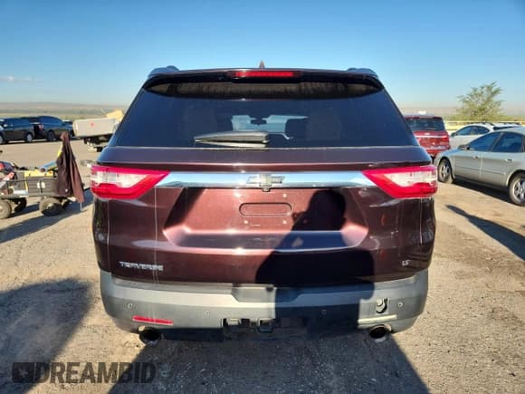 ✅ 2020 Chevrolet Traverse LT Cloth • VIN: 1GNERGKW0LJ310757 • Lot: 84817065. Listed on Copart with 90,530 mi. Free auction sales archive from the USA and detailed vehicle history report at DreamBid. Image 6.
