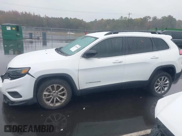 ✅ 2022 Jeep Cherokee Latitude Lux • VIN: 1C4PJLMX9ND513770 • Lot: 43559388. Listed on IAAI with 53,236 mi. Free auction sales archive from the USA and detailed vehicle history report at DreamBid. Image 14.