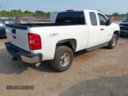 ✅ 2008 Chevrolet Silverado 2500HD 1LT • VIN: 1GCHK29K78E165815 • Lot: 42558979. Wystawiony na IAAI z przebiegiem 125 972 mil. Bezpłatny archiwum sprzedaży aukcyjnych z USA i szczegółowy raport historii pojazdu na DreamBid. Zdjęcie 4.