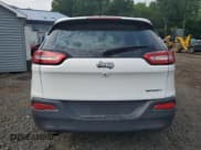 ✅ 2014 Jeep Cherokee Sport • VIN: 1C4PJLAB7EW122985 • Лот: 64566955. Опубликован ранее на Copart с пробегом 53 223 миль. Бесплатный доступ к архиву аукционных продаж из США и подробный отчёт об истории автомобиля на DreamBid. Изображение 6.