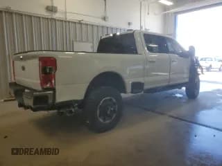 ✅ 2024 Ford F-350 XL • VIN: 1FT8W3BM1REE97515 • Лот: 76750324. Опубликован ранее на Copart с пробегом 630 миль. Бесплатный доступ к архиву аукционных продаж из США и подробный отчёт об истории автомобиля на DreamBid. Изображение 3.