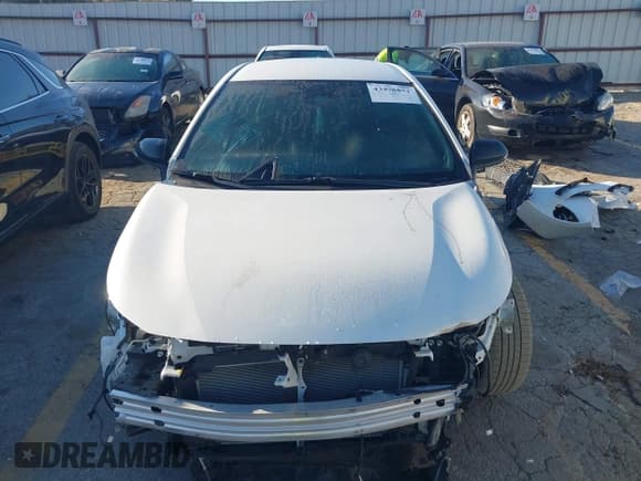 ✅ 2024 Toyota Corolla LE • VIN: 5YFB4MCE6RP199862 • Лот: 43478851. Опубликован ранее на IAAI с пробегом 21 813 миль. Бесплатный доступ к архиву аукционных продаж из США и подробный отчёт об истории автомобиля на DreamBid. Изображение 13.