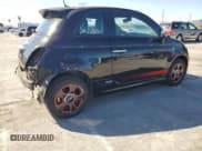 ✅ 2017 FIAT 500e • VIN: 3C3CFFGE6HT549530 • Лот: 89887285. Опубликован ранее на Copart с пробегом 45 192 миль. Бесплатный доступ к архиву аукционных продаж из США и подробный отчёт об истории автомобиля на DreamBid. Изображение 3.