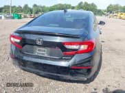✅ 2018 Honda Accord Sport • VIN: 1HGCV1F38JA199141 • Lot: 42683788. Wystawiony na IAAI z przebiegiem 131 732 mil. Bezpłatny archiwum sprzedaży aukcyjnych z USA i szczegółowy raport historii pojazdu na DreamBid. Zdjęcie 17.