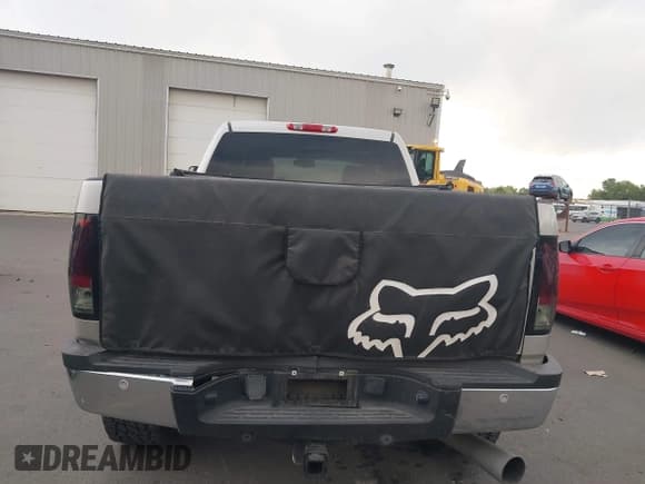 ✅ 2008 Chevrolet Silverado 2500HD LTZ • VIN: 1GCHK23638F227748 • Лот: 42819494. Опубликован ранее на IAAI с пробегом 160 045 миль. Бесплатный доступ к архиву аукционных продаж из США и подробный отчёт об истории автомобиля на DreamBid. Изображение 16.