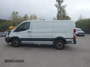 ✅ 2018 Ford Transit • VIN: 1FTYR1ZM6JKB16961 • Лот: 43501216. Опубликован ранее на IAAI с пробегом 126 789 миль. Бесплатный доступ к архиву аукционных продаж из США и подробный отчёт об истории автомобиля на DreamBid. Изображение 15.