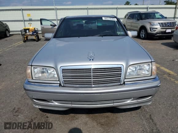 ✅ 2000 Mercedes-Benz C 230/260/280/320 • VIN: WDBHA29G3YA844405 • Lot: 66318365. Listed on Copart with 130,040 mi. Free auction sales archive from the USA and detailed vehicle history report at DreamBid. Image 5.