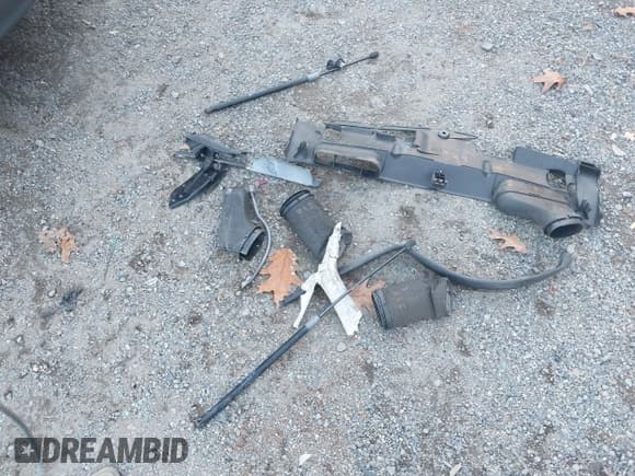 ✅ 2011 Mercedes-Benz C 300 Sport • VIN: WDDGF8BBXBR172888 • Лот: 43694651. Опубликован ранее на IAAI с пробегом 112 898 миль. Бесплатный доступ к архиву аукционных продаж из США и подробный отчёт об истории автомобиля на DreamBid. Изображение 12.