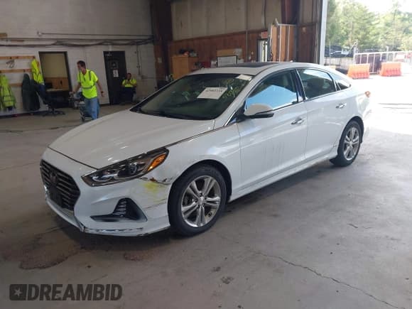 ✅ 2018 Hyundai Sonata SEL • VIN: 5NPE34AF8JH668432 • Lot: 42983335. Listed on IAAI with 57,185 mi. Free auction sales archive from the USA and detailed vehicle history report at DreamBid. Image 2.
