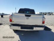 ✅ 2018 Nissan Titan Platinum Reserve • VIN: 1N6AA1E64JN502886 • Lot: 48668605. Wystawiony na Copart z przebiegiem 147 872 mil. Bezpłatny archiwum sprzedaży aukcyjnych z USA i szczegółowy raport historii pojazdu na DreamBid. Zdjęcie 6.