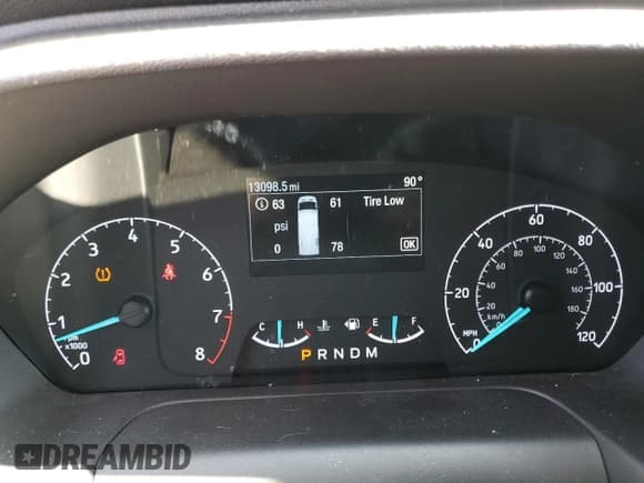 ✅ 2024 Ford Transit Cargo • VIN: 1FTBR1Y8XRKB03474 • Lot: 63350915. Wystawiony na Copart z przebiegiem 13 098 mil. Bezpłatny archiwum sprzedaży aukcyjnych z USA i szczegółowy raport historii pojazdu na DreamBid. Zdjęcie 9.