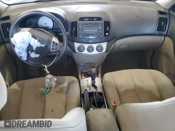 ✅ 2008 Hyundai Elantra GLS • VIN: KMHDU46D88U274750 • Lot: 81220985. Listed on Copart with 169,056 mi. Free auction sales archive from the USA and detailed vehicle history report at DreamBid. Image 8.