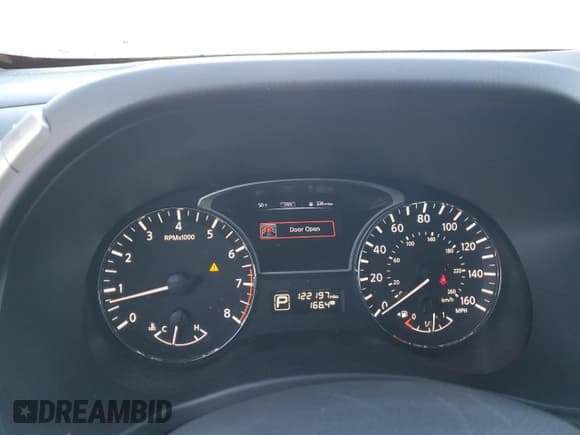 ✅ 2015 Nissan Pathfinder Platinum • VIN: 5N1AR2MM9FC719950 • Lot: 86843545. Listed on Copart with 122,197 mi. Free auction sales archive from the USA and detailed vehicle history report at DreamBid. Image 9.